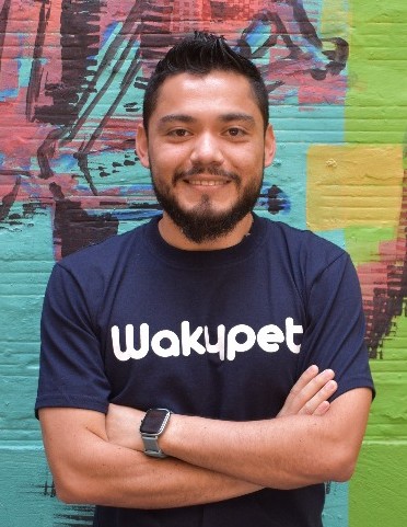 perfil oscar wakypet